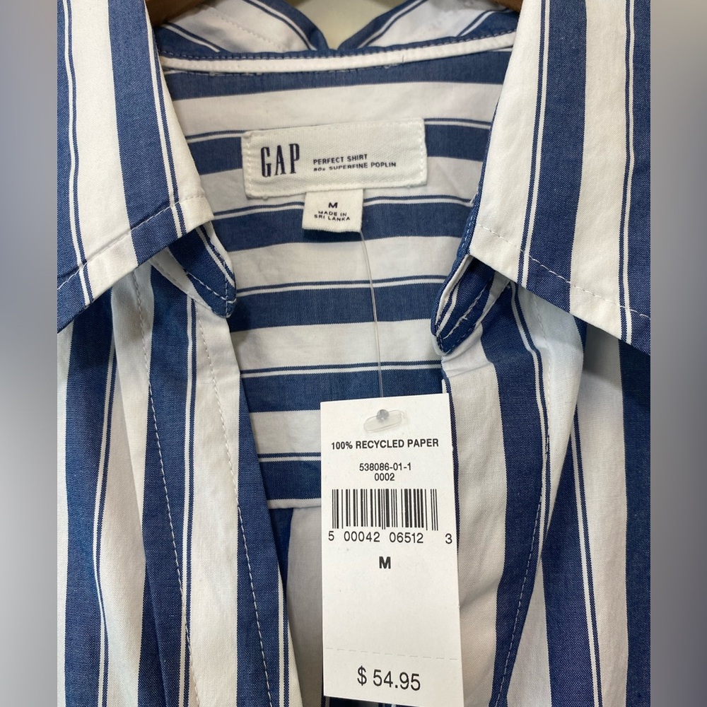 GAP Perfect Shirt Blue and White Striped 80s Superfine Poplin Button-Down Shirt - Picture 2 of 8
